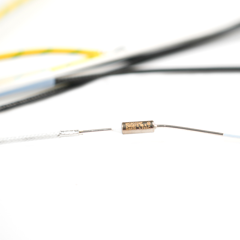 Cablajul de conexiune internă a aspiratorului Cablajul de conexiune internă a aspiratorului